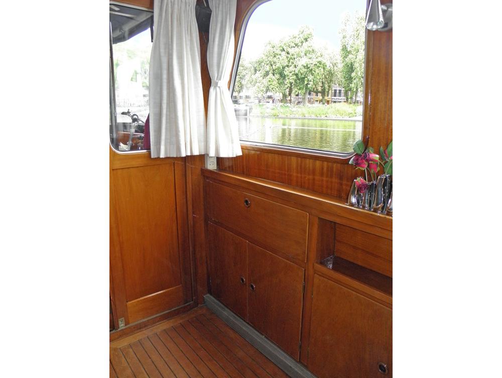 Stuurhuis, Accommodatie